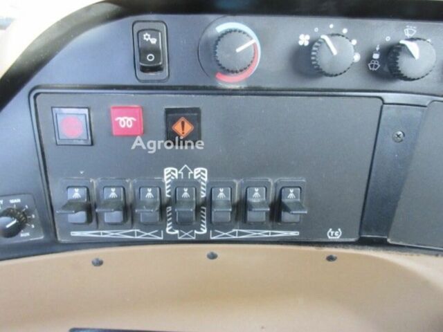 Зеленый Джон Дир 4730, объемом двигателя 0 л и пробегом 0 тыс. км за 186042 $, фото 33 на Automoto.ua