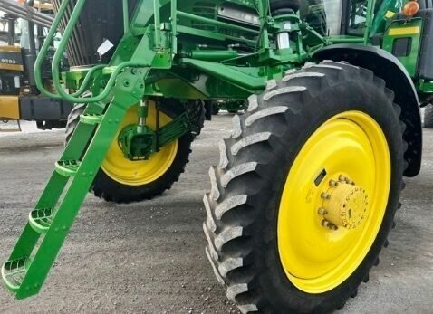 Зеленый Джон Дир 4730, объемом двигателя 0 л и пробегом 0 тыс. км за 197670 $, фото 2 на Automoto.ua