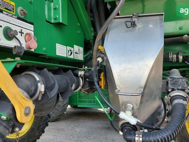 Джон Дир 4830, объемом двигателя 6.8 л и пробегом 3 тыс. км за 218000 $, фото 4 на Automoto.ua