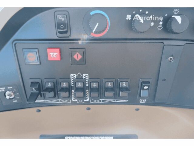 Джон Дир 4830, объемом двигателя 0 л и пробегом 0 тыс. км за 72638 $, фото 12 на Automoto.ua