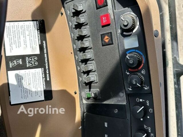 Зеленый Джон Дир 4830, объемом двигателя 0 л и пробегом 0 тыс. км за 174415 $, фото 7 на Automoto.ua