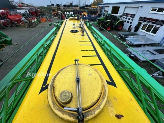 Зеленый Джон Дир 4830, объемом двигателя 0 л и пробегом 0 тыс. км за 139643 $, фото 11 на Automoto.ua