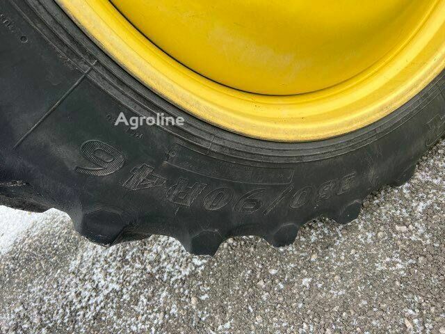 Зеленый Джон Дир 4830, объемом двигателя 0 л и пробегом 0 тыс. км за 191856 $, фото 3 на Automoto.ua