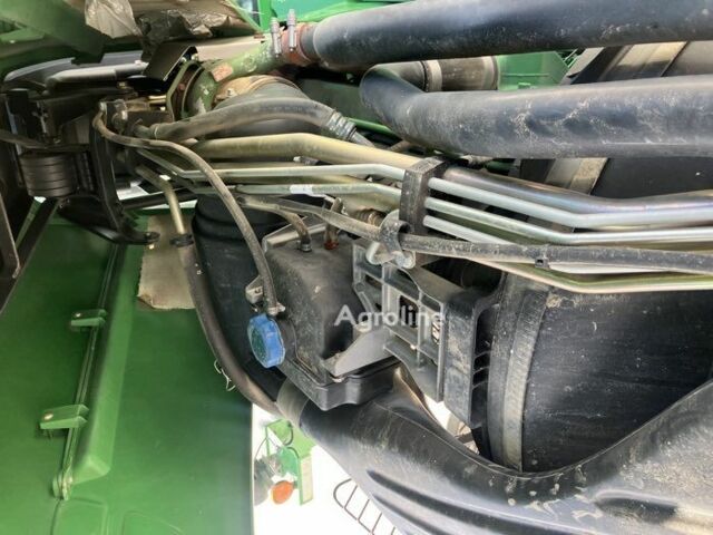 Зеленый Джон Дир 4830, объемом двигателя 0 л и пробегом 0 тыс. км за 197670 $, фото 12 на Automoto.ua