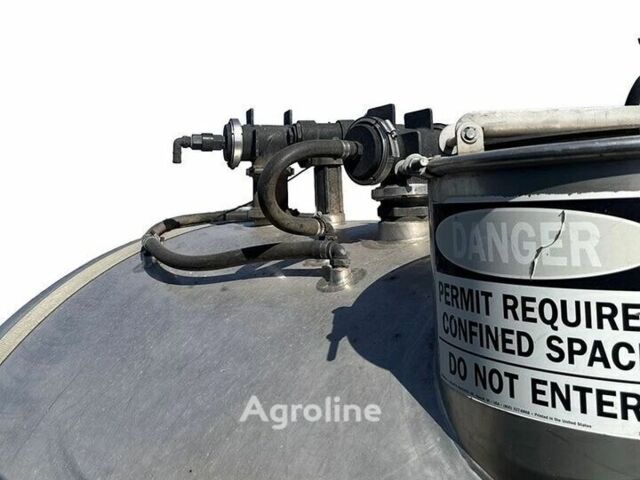 Зелений Джон Дір 4940, об'ємом двигуна 0 л та пробігом 0 тис. км за 5219421 $, фото 3 на Automoto.ua