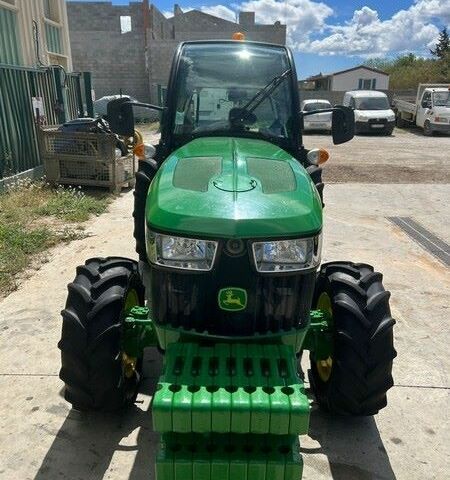Зеленый Джон Дир 5090, объемом двигателя 0 л и пробегом 0 тыс. км за 88411 $, фото 3 на Automoto.ua