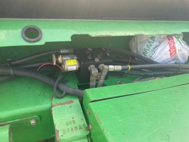 Зеленый Джон Дир 592, объемом двигателя 0 л и пробегом 0 тыс. км за 6339 $, фото 5 на Automoto.ua