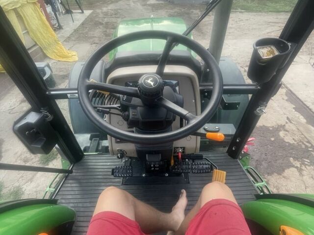 Зеленый Джон Дир 6110, объемом двигателя 4.52 л и пробегом 10 тыс. км за 45000 $, фото 9 на Automoto.ua