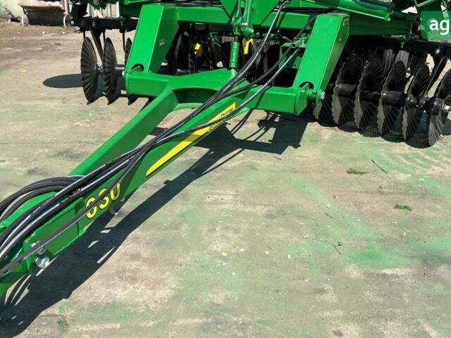 Джон Дір 630 2006 у Дніпро (Дніпропетровську) на Automoto.ua Джон Дір 630, об'ємом двигуна 0 л та пробігом 0 тис. км за 26000 $, фото 3 на Automoto.ua