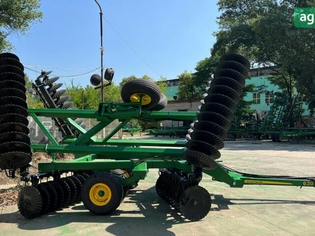 Джон Дір 630 2006 у Дніпро (Дніпропетровську) на Automoto.ua Джон Дір 630, об'ємом двигуна 0 л та пробігом 0 тис. км за 26000 $, фото 18 на Automoto.ua