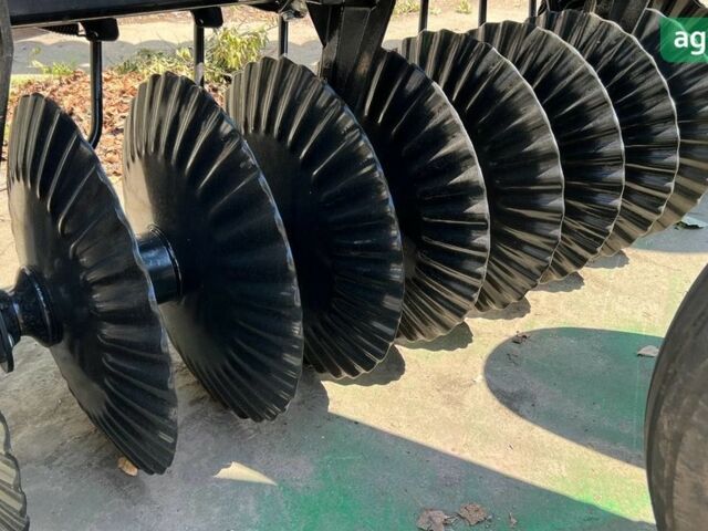 Джон Дір 630 2006 у Дніпро (Дніпропетровську) на Automoto.ua Джон Дір 630, об'ємом двигуна 0 л та пробігом 0 тис. км за 26000 $, фото 6 на Automoto.ua