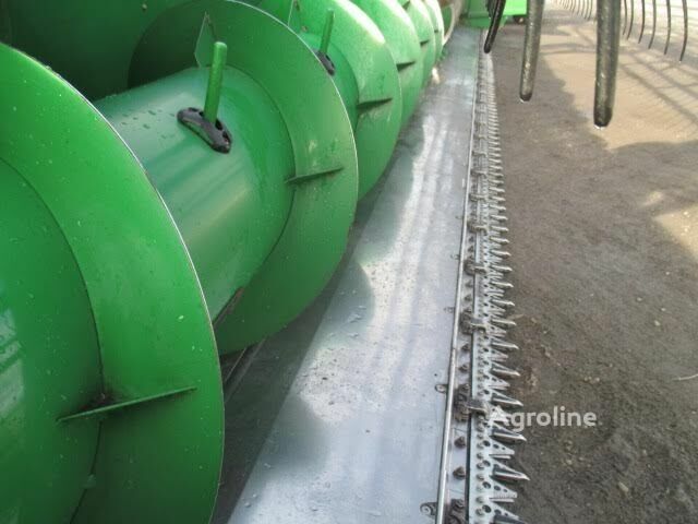 Зеленый Джон Дир 630F HydraFlex, объемом двигателя 0 л и пробегом 0 тыс. км за 23270 $, фото 4 на Automoto.ua