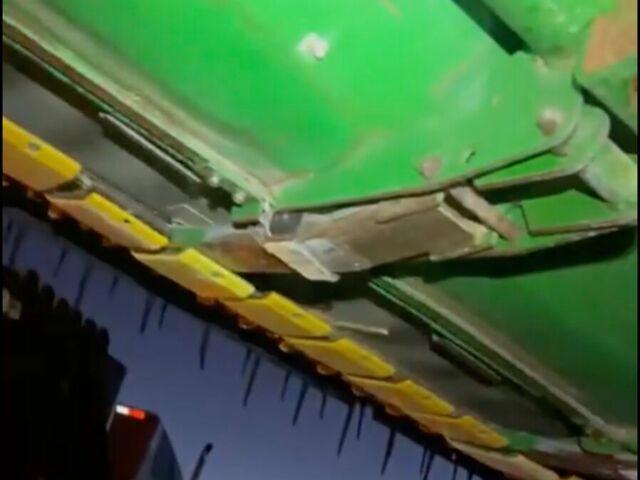 Зелений Джон Дір 630F HydraFlex, об'ємом двигуна 0 л та пробігом 10 тис. км за 20730 $, фото 23 на Automoto.ua