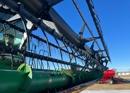 Зелений Джон Дір 630F HydraFlex, об'ємом двигуна 0 л та пробігом 0 тис. км за 23270 $, фото 5 на Automoto.ua