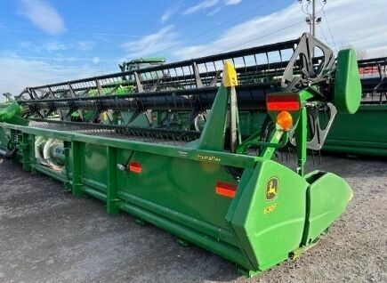 Зеленый Джон Дир 630F HydraFlex, объемом двигателя 0 л и пробегом 0 тыс. км за 25597 $, фото 5 на Automoto.ua