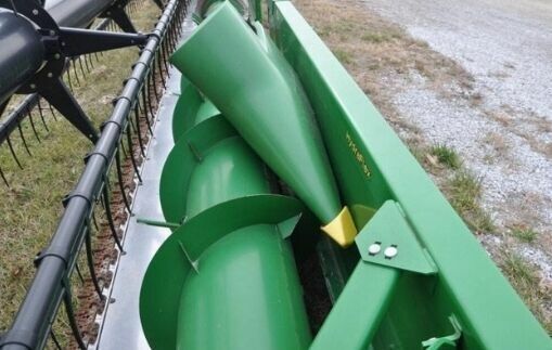 Зеленый Джон Дир 630F HydraFlex, объемом двигателя 0 л и пробегом 0 тыс. км за 23270 $, фото 7 на Automoto.ua