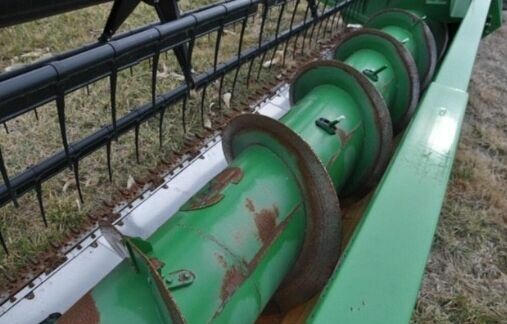 Зеленый Джон Дир 630F HydraFlex, объемом двигателя 0 л и пробегом 0 тыс. км за 23270 $, фото 17 на Automoto.ua