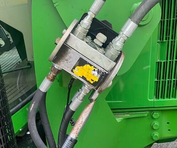 Зелений Джон Дір 6310, об'ємом двигуна 0 л та пробігом 0 тис. км за 43032 $, фото 10 на Automoto.ua