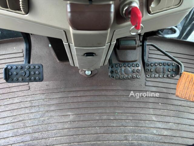 Зеленый Джон Дир 6820, объемом двигателя 0 л и пробегом 0 тыс. км за 65003 $, фото 28 на Automoto.ua