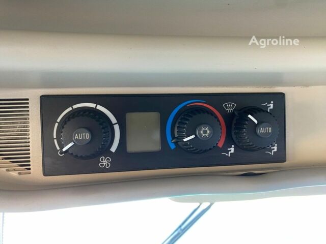 Зеленый Джон Дир 6920, объемом двигателя 0 л и пробегом 0 тыс. км за 69756 $, фото 24 на Automoto.ua