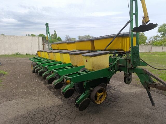 Зелений Джон Дір 7000, об'ємом двигуна 0 л та пробігом 0 тис. км за 10000 $, фото 8 на Automoto.ua