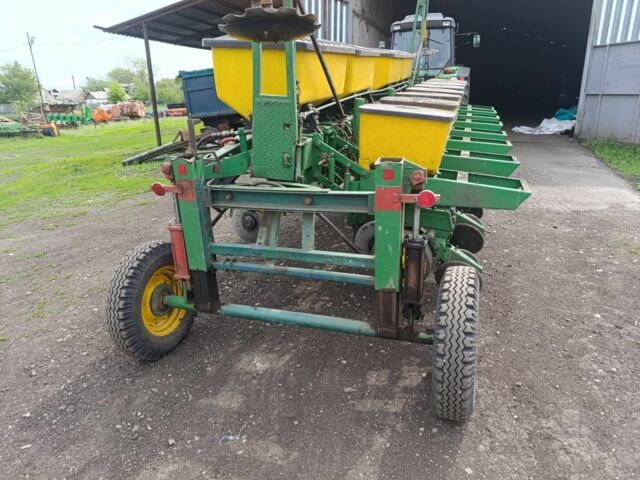 Зелений Джон Дір 7000, об'ємом двигуна 0 л та пробігом 0 тис. км за 10000 $, фото 6 на Automoto.ua