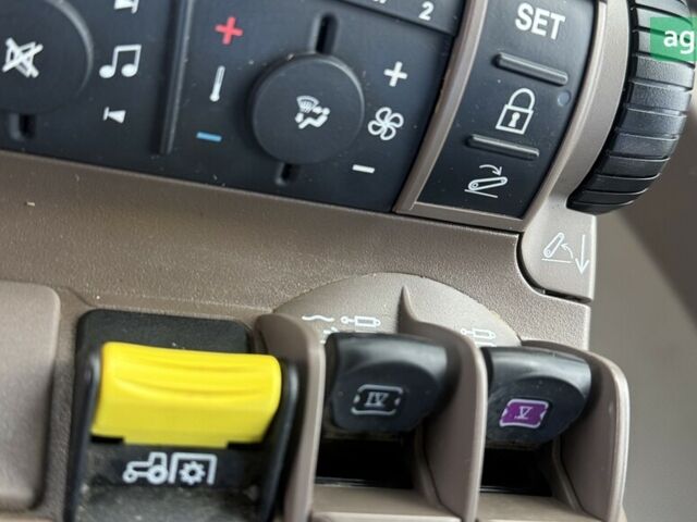 Джон Дир 7270R, объемом двигателя 0 л и пробегом 0 тыс. км за 126472 $, фото 26 на Automoto.ua