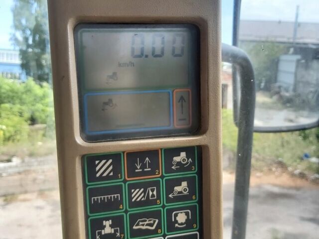 Джон Дир 7600 1995 в Березно на Automoto.ua Зеленый Джон Дир 7600, объемом двигателя 0 л и пробегом 0 тыс. км за 33797 $, фото 8 на Automoto.ua