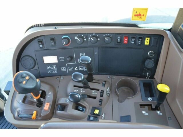Джон Дир 7820, объемом двигателя 0 л и пробегом 0 тыс. км за 82908 $, фото 8 на Automoto.ua
