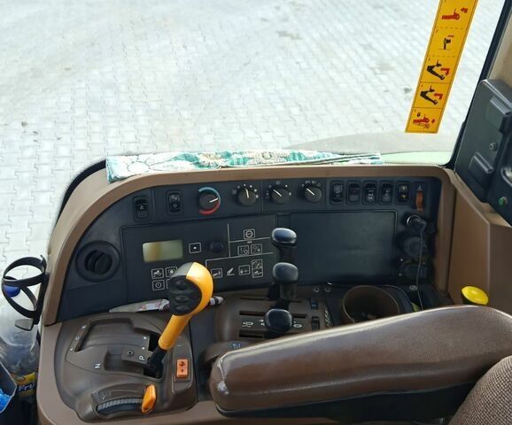 Джон Дир 7930 2011 в Черткове на Automoto.ua Зеленый Джон Дир 7930, объемом двигателя 6.8 л и пробегом 10 тыс. км за 105000 $, фото 4 на Automoto.ua