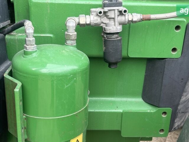 Джон Дір 8110, об'ємом двигуна 8 л та пробігом 0 тис. км за 75608 $, фото 3 на Automoto.ua