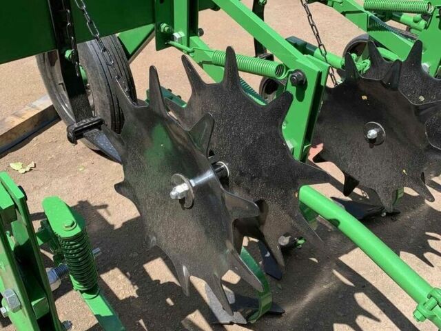 Зеленый Джон Дир 825, объемом двигателя 0 л и пробегом 0 тыс. км за 7975 $, фото 2 на Automoto.ua