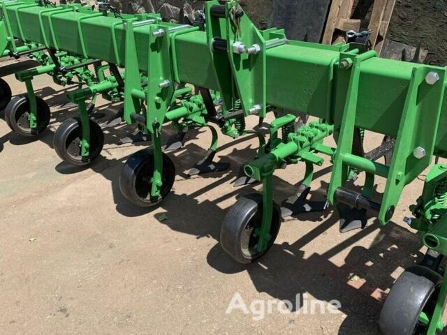 Зеленый Джон Дир 825, объемом двигателя 0 л и пробегом 0 тыс. км за 7975 $, фото 1 на Automoto.ua