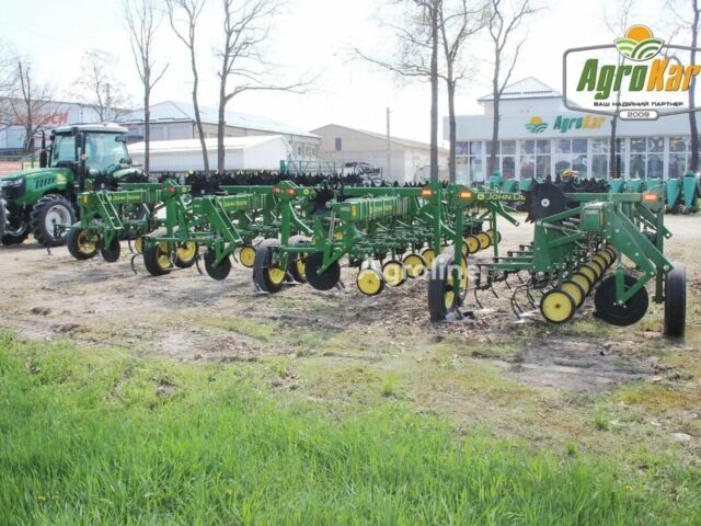 Зеленый Джон Дир 825, объемом двигателя 0 л и пробегом 0 тыс. км за 247739 $, фото 2 на Automoto.ua