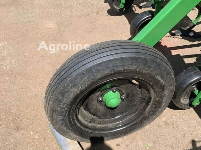 Зеленый Джон Дир 825, объемом двигателя 0 л и пробегом 0 тыс. км за 7975 $, фото 5 на Automoto.ua