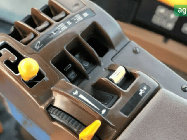 Джон Дір 8330, об'ємом двигуна 0 л та пробігом 0 тис. км за 122641 $, фото 7 на Automoto.ua