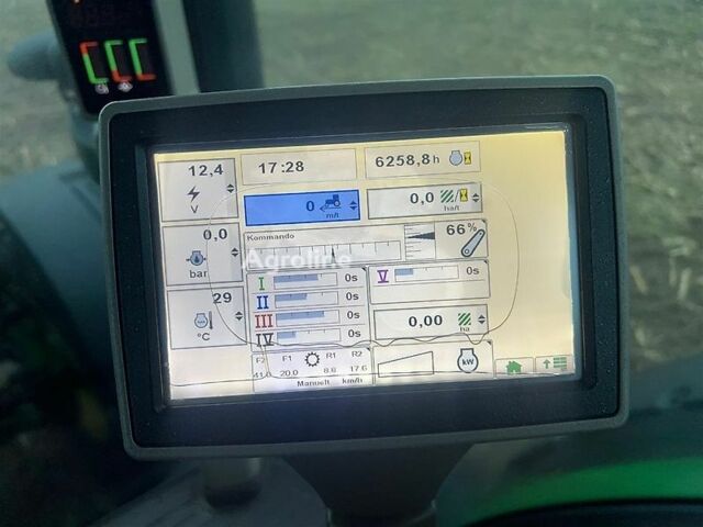 Зелений Джон Дір 8335 Р, об'ємом двигуна 0 л та пробігом 0 тис. км за 103352 $, фото 9 на Automoto.ua