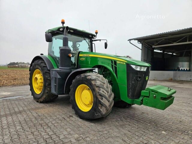 Джон Дир 8400R, объемом двигателя 0 л и пробегом 0 тыс. км за 158910 $, фото 2 на Automoto.ua