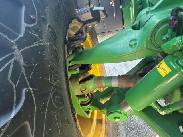 Зеленый Джон Дир 8400R, объемом двигателя 0 л и пробегом 0 тыс. км за 244231 $, фото 12 на Automoto.ua