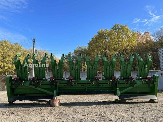 Зелений Джон Дір 892, об'ємом двигуна 0 л та пробігом 0 тис. км за 25055 $, фото 6 на Automoto.ua