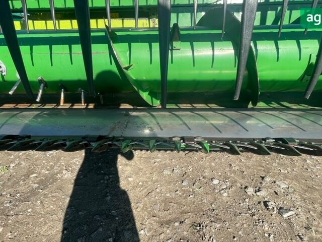 Джон Дир 925 Флэкс 2002 в Монастырище на Automoto.ua Джон Дир 925 Флэкс, объемом двигателя 0 л и пробегом 0 тыс. км за 15000 $, фото 13 на Automoto.ua