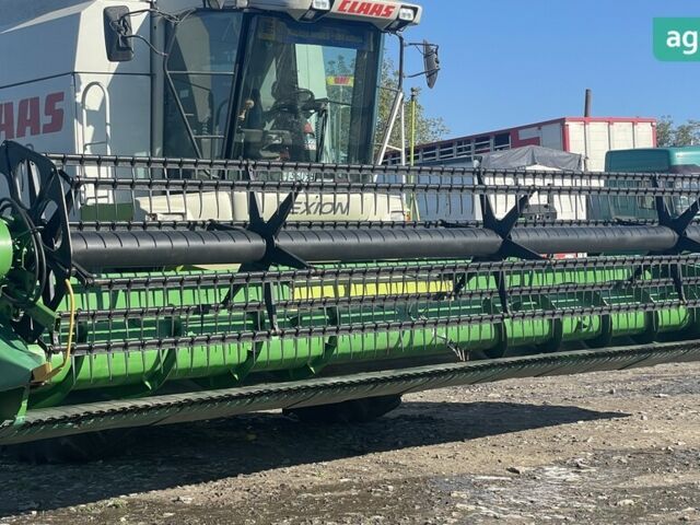 Джон Дир 925 Флэкс 2002 в Монастырище на Automoto.ua Джон Дир 925 Флэкс, объемом двигателя 0 л и пробегом 0 тыс. км за 15000 $, фото 1 на Automoto.ua