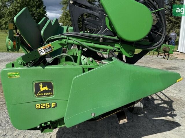 Джон Дир 925F 2000 в Днепре (Днепропетровске) на Automoto.ua Джон Дир 925F, объемом двигателя 0 л и пробегом 0 тыс. км за 18000 $, фото 1 на Automoto.ua