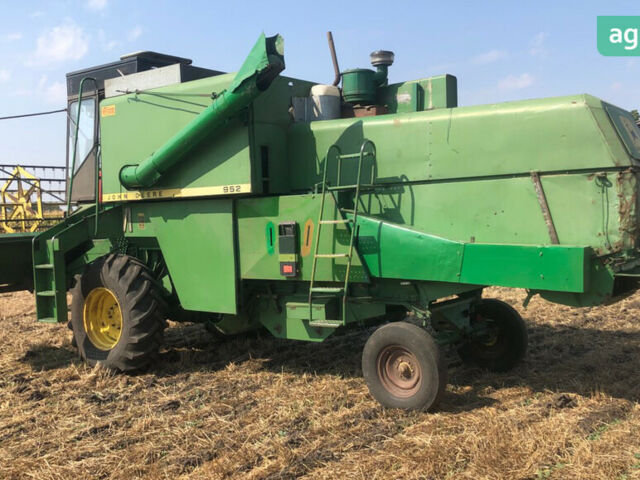 Джон Дир 952, объемом двигателя 3.92 л и пробегом 100 тыс. км за 15999 $, фото 13 на Automoto.ua