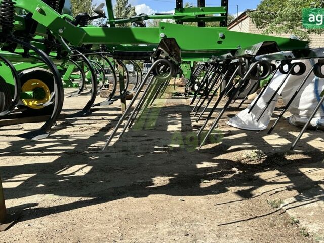 Джон Дир 960, объемом двигателя 0 л и пробегом 0 тыс. км за 24000 $, фото 12 на Automoto.ua