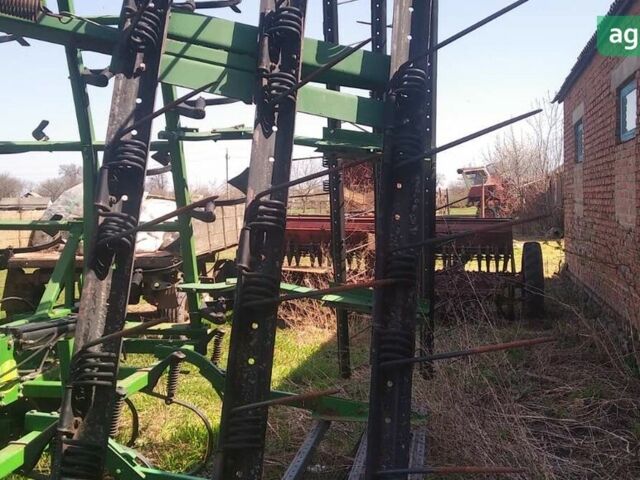 Джон Дір 960 2012 у Вінниці на Automoto.ua Джон Дір 960, об'ємом двигуна 0 л та пробігом 0 тис. км за 16000 $, фото 2 на Automoto.ua