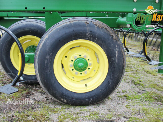 Зеленый Джон Дир 960, объемом двигателя 0 л и пробегом 0 тыс. км за 27907 $, фото 13 на Automoto.ua