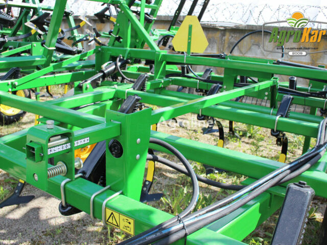 Зелений Джон Дір 960, об'ємом двигуна 0 л та пробігом 0 тис. км за 29070 $, фото 19 на Automoto.ua