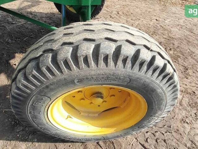 Джон Дир 965, объемом двигателя 0 л и пробегом 4 тыс. км за 18000 $, фото 5 на Automoto.ua