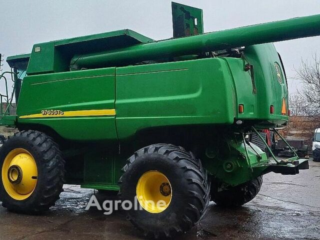 Зеленый Джон Дир 9760 STS, объемом двигателя 0 л и пробегом 0 тыс. км за 61453 $, фото 1 на Automoto.ua